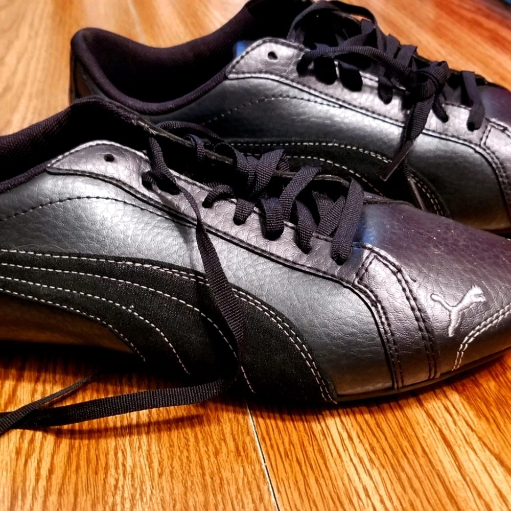Puma sneakers